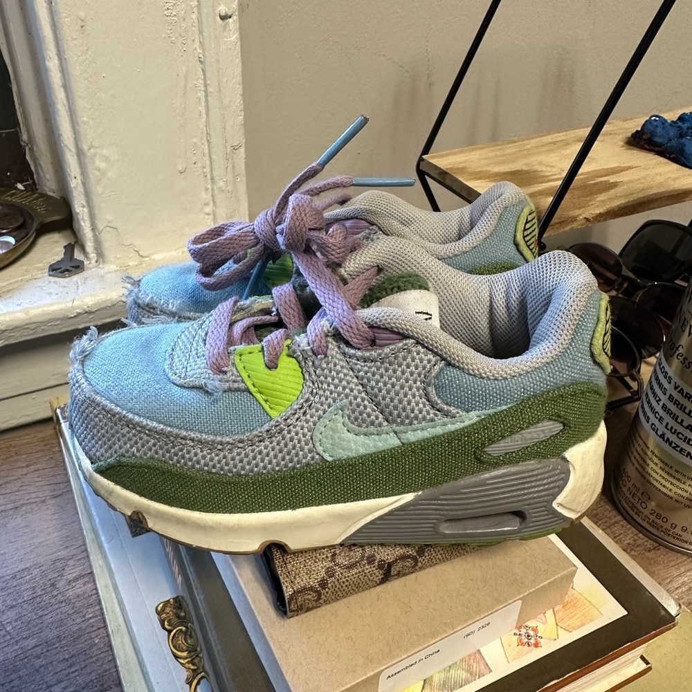 Nike Air Max 90 SE The Sun Club Worn Blue/Wolf Grey/Treeline
